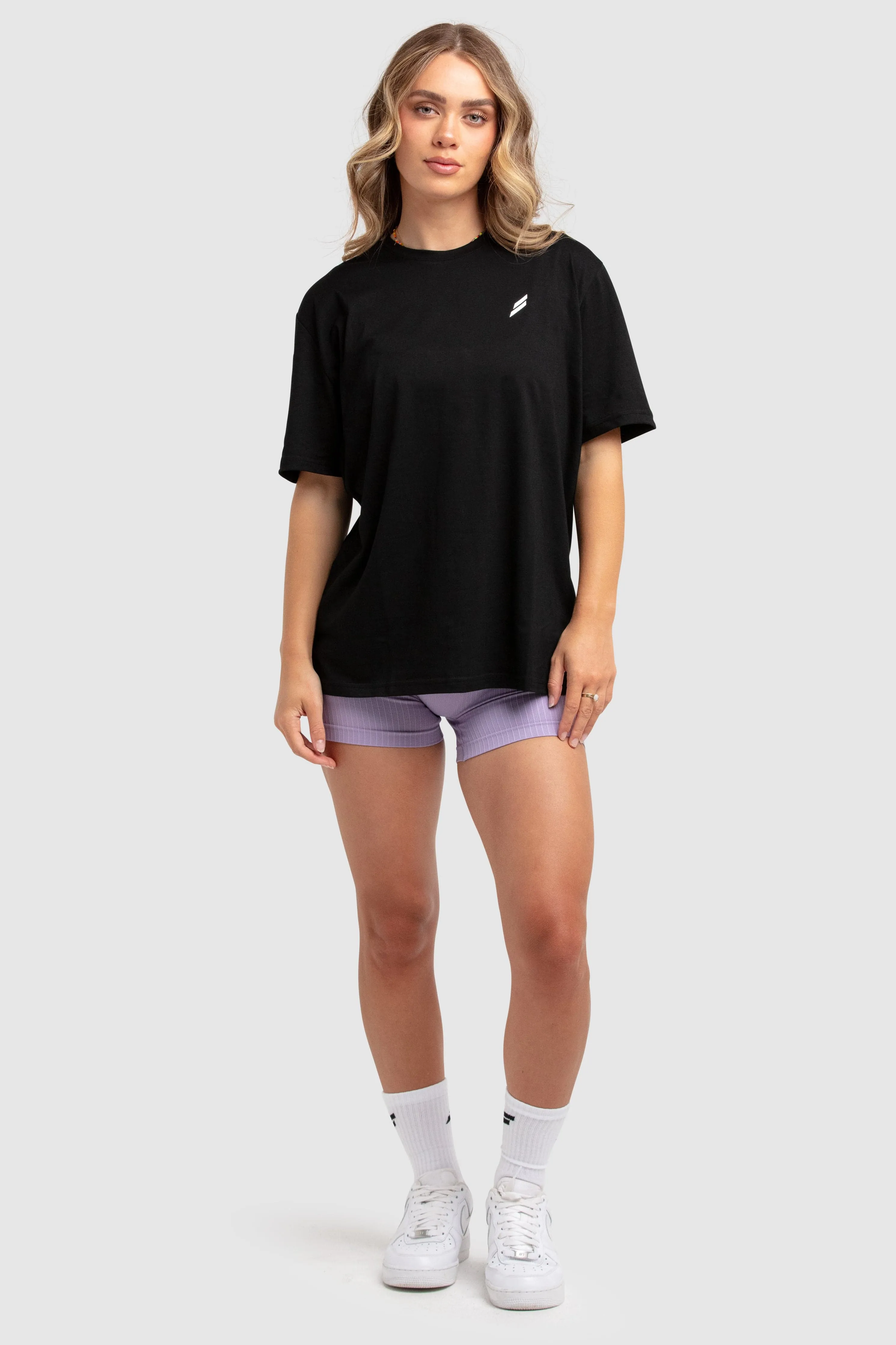 Women's Essential Oversize Tee - Black